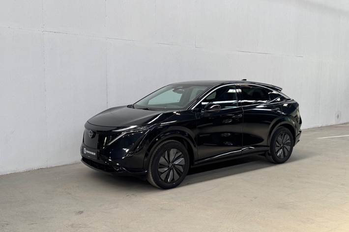Sort Nissan Ariya fra 2026