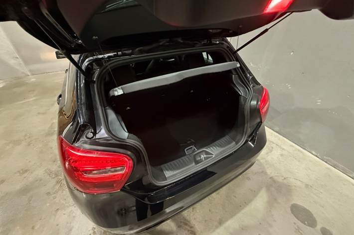 undefined Mercedes A200 fra 2017