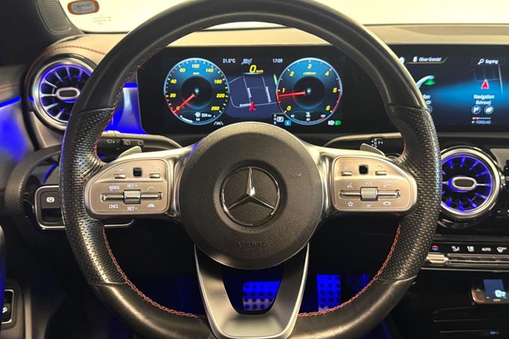 Grå Mercedes CLA220 d fra 2020