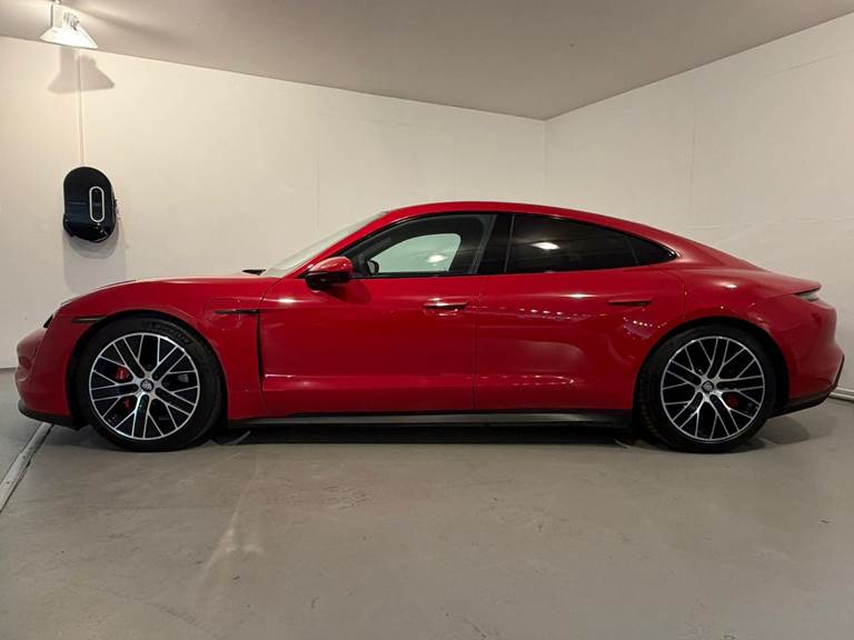 Porsche Taycan 4S Performance+