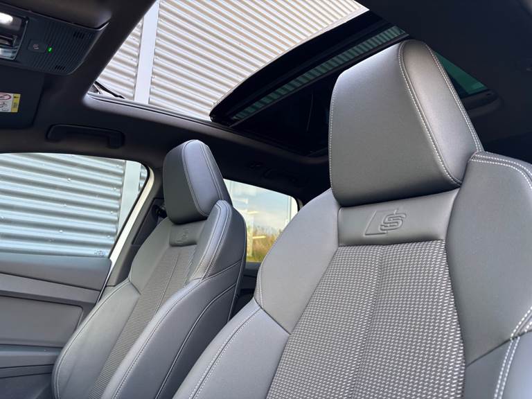 Audi Q4 e-tron 40 S-line