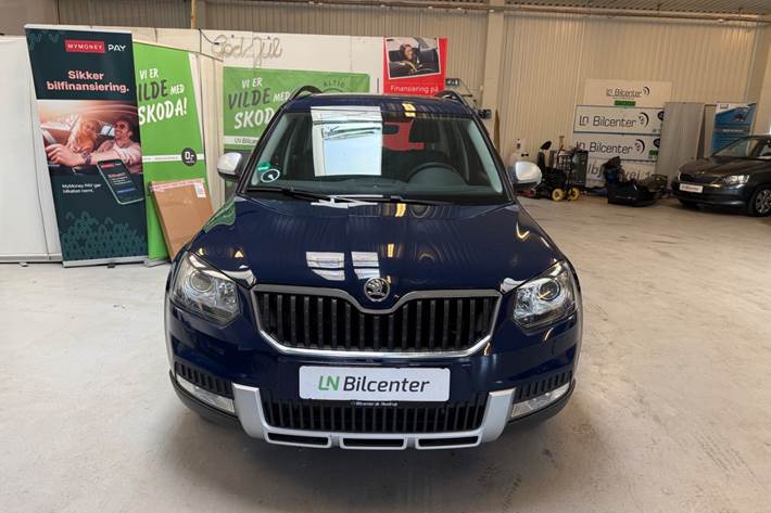Blå Skoda Yeti Outdoor fra 2017