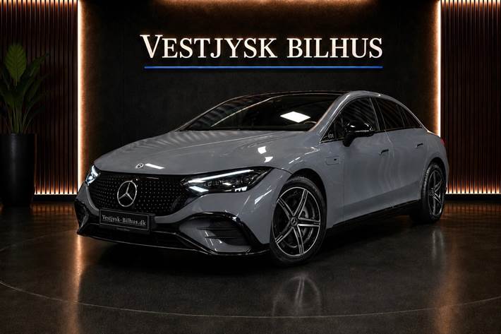 Grå Mercedes EQE350 fra 2023