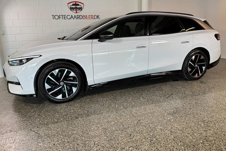 Hvid VW ID.7 fra 2024
