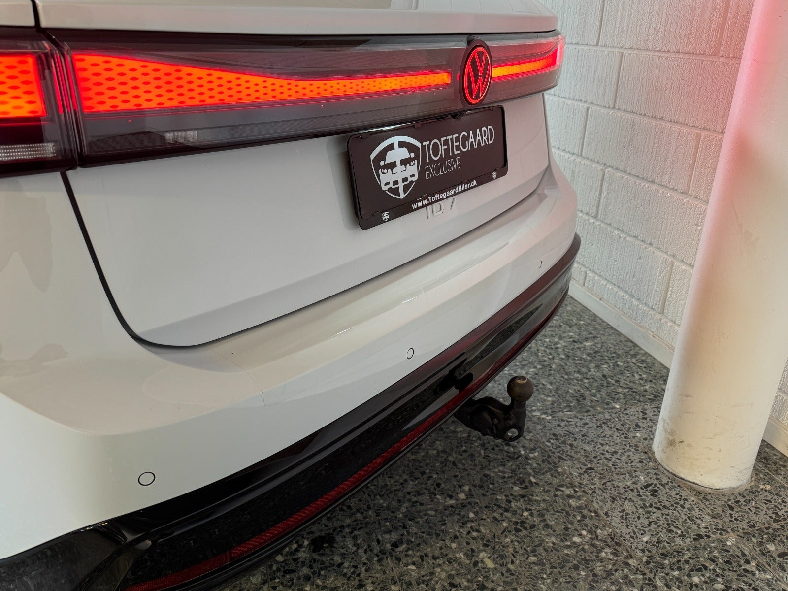Hvid VW ID.7 fra 2024