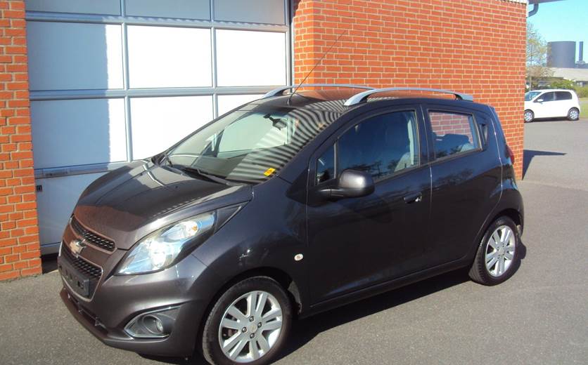 Chevrolet Spark 1,0 LT