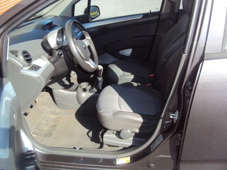 Chevrolet Spark 1,0 LT