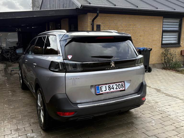 Peugeot 5008 1,5 BlueHDi 130 Allure Pack EAT8 7prs