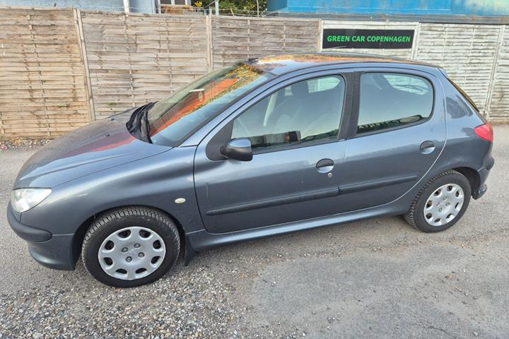 undefined Peugeot 206 fra 2007