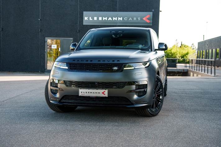 Grå Land Rover Range Rover sport fra 2025