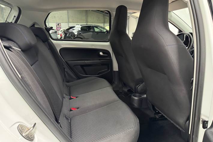 Hvid VW E-UP! fra 2021