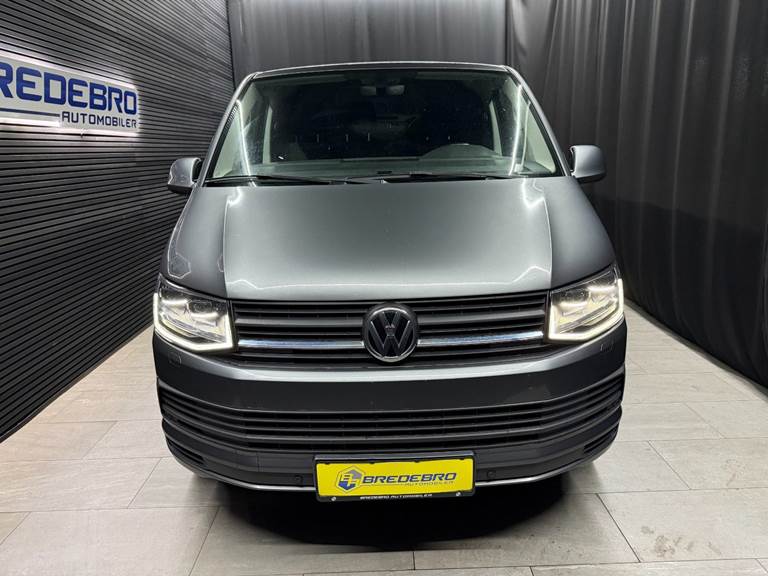 VW Transporter 2,0 TDi 180 Kassevogn DSG kort