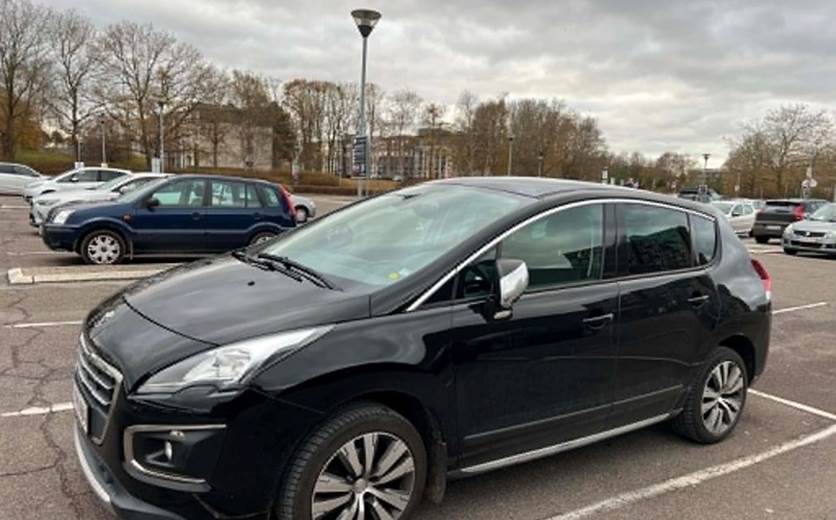 Peugeot 3008 1.2 e-THP 130 hk