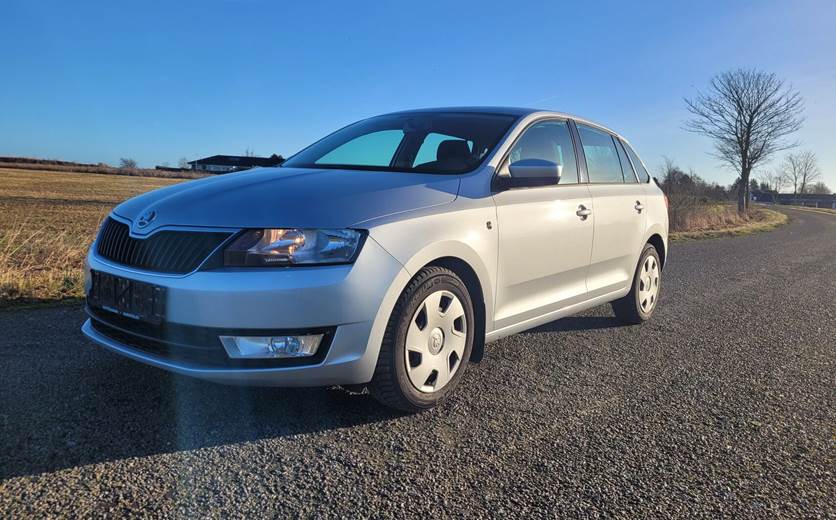 Skoda Rapid 1,2 Spaceback TSI Ambition 86HK 5d