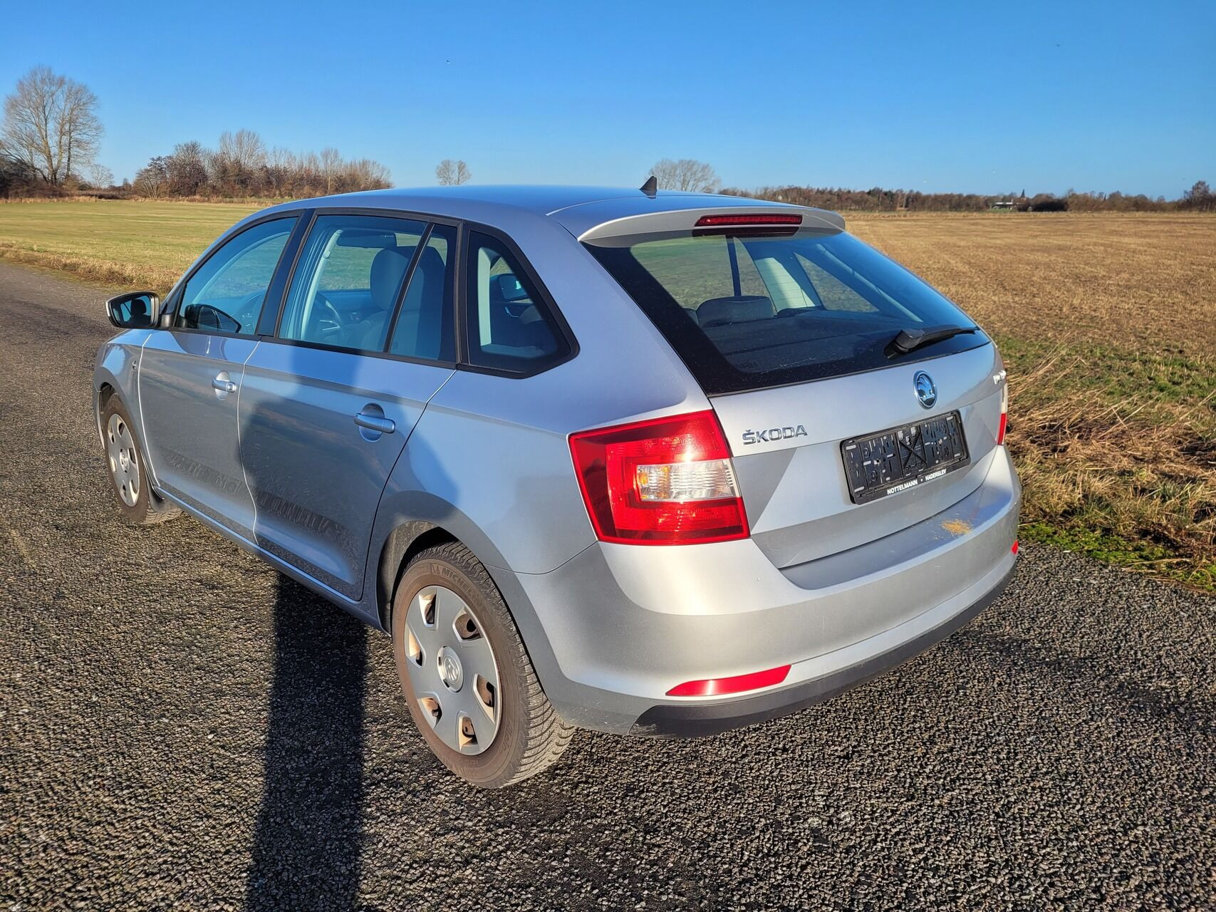 Sølv Skoda Rapid fra 2014