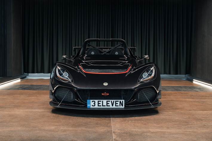 Sort Lotus 3-Eleven fra 2016