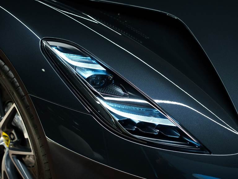 Lotus Emira 3,5 V6 aut.