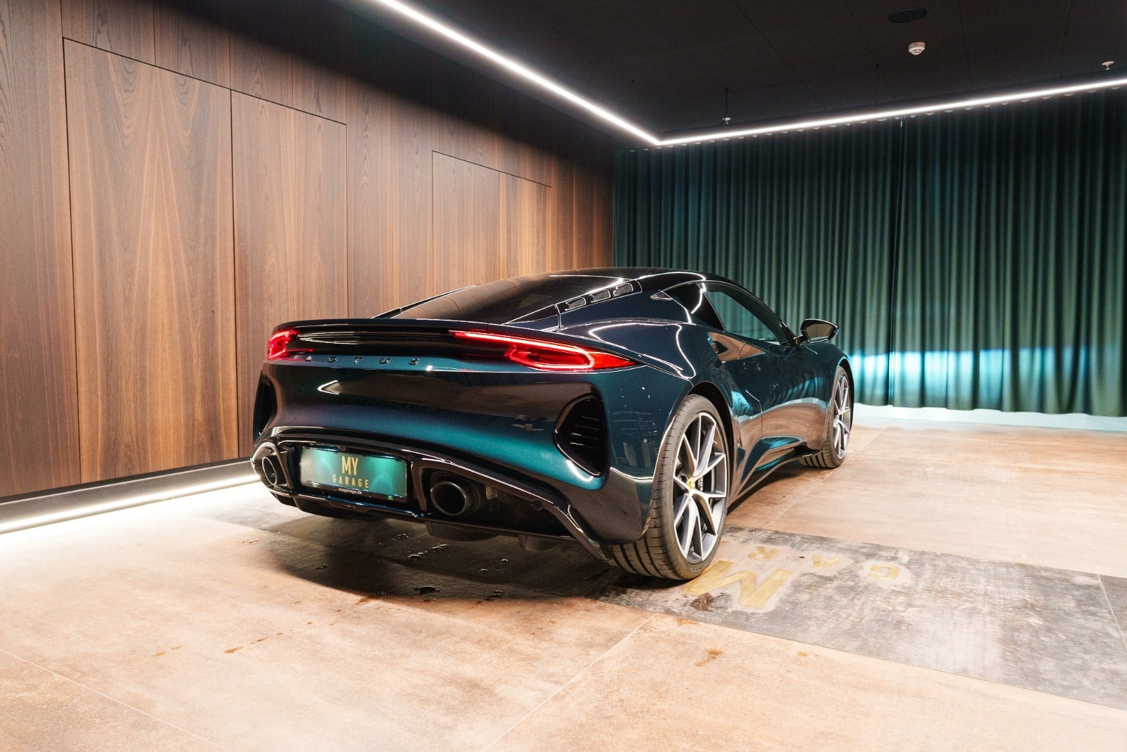 Grøn Lotus Emira fra 2023