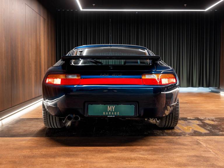 Porsche 928 5,4 GTS
