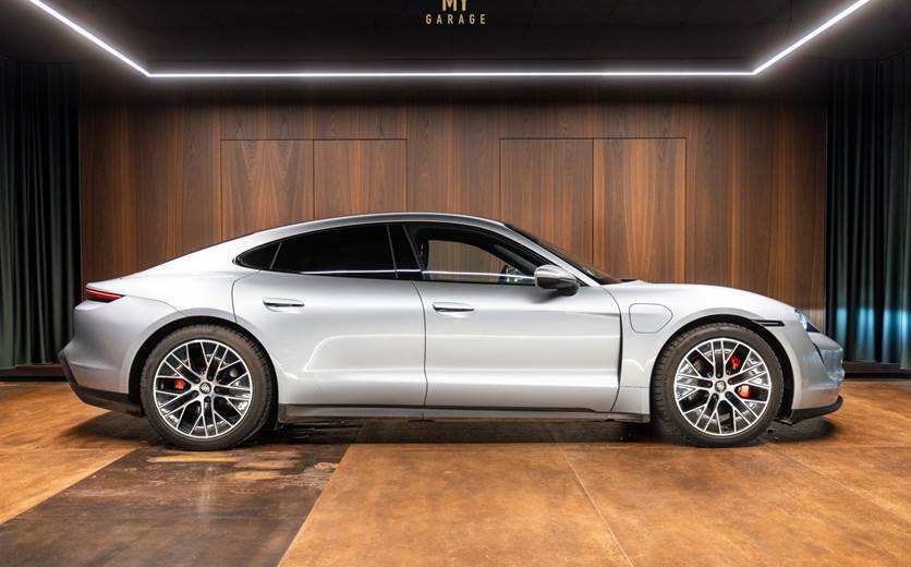 Porsche Taycan 4S Performance+
