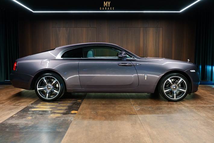 Sølv Rolls Royce Wraith fra 2016
