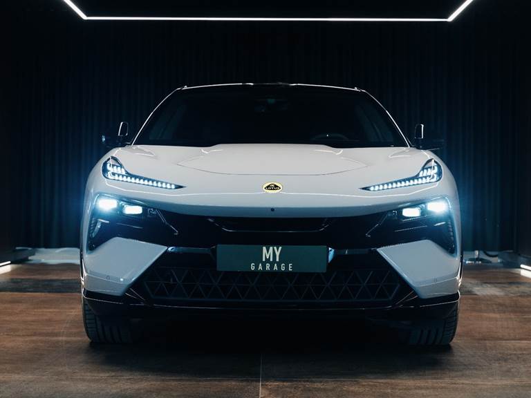 Lotus Eletre