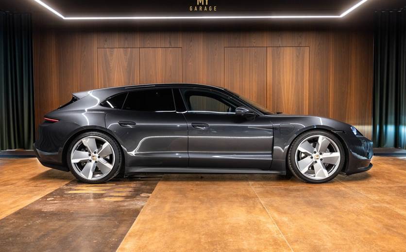 Porsche Taycan Performance+ Sport Turismo
