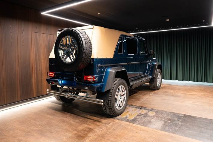 Blå Maybach G650 fra 2018