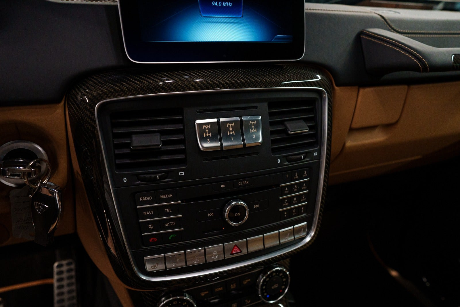 Blå Maybach G650 fra 2018 set indefra