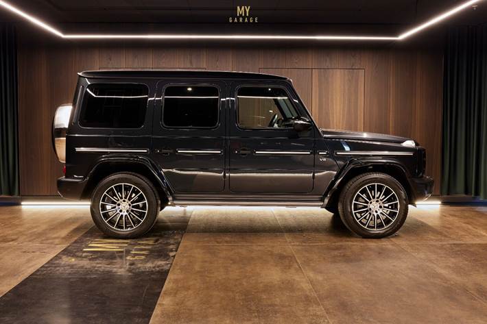 Grå Mercedes G500 fra 2019
