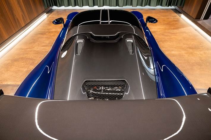 Blå Dallara Stradale fra 2022
