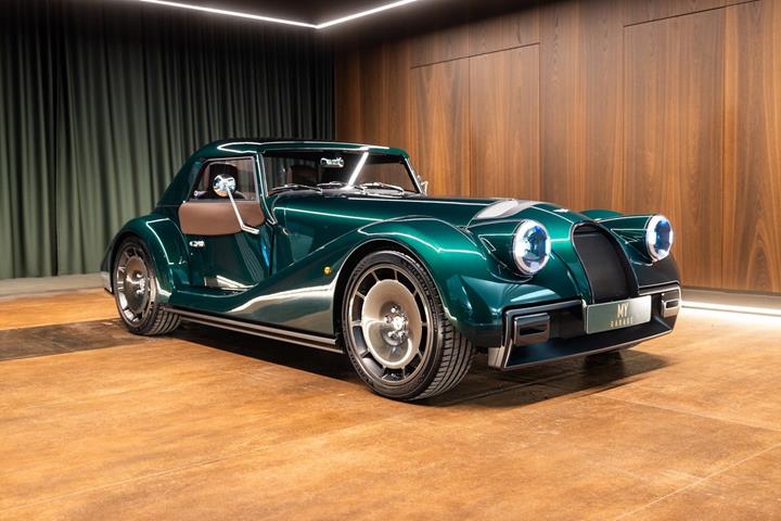 Grøn Morgan Supersport fra 2026 set udefra