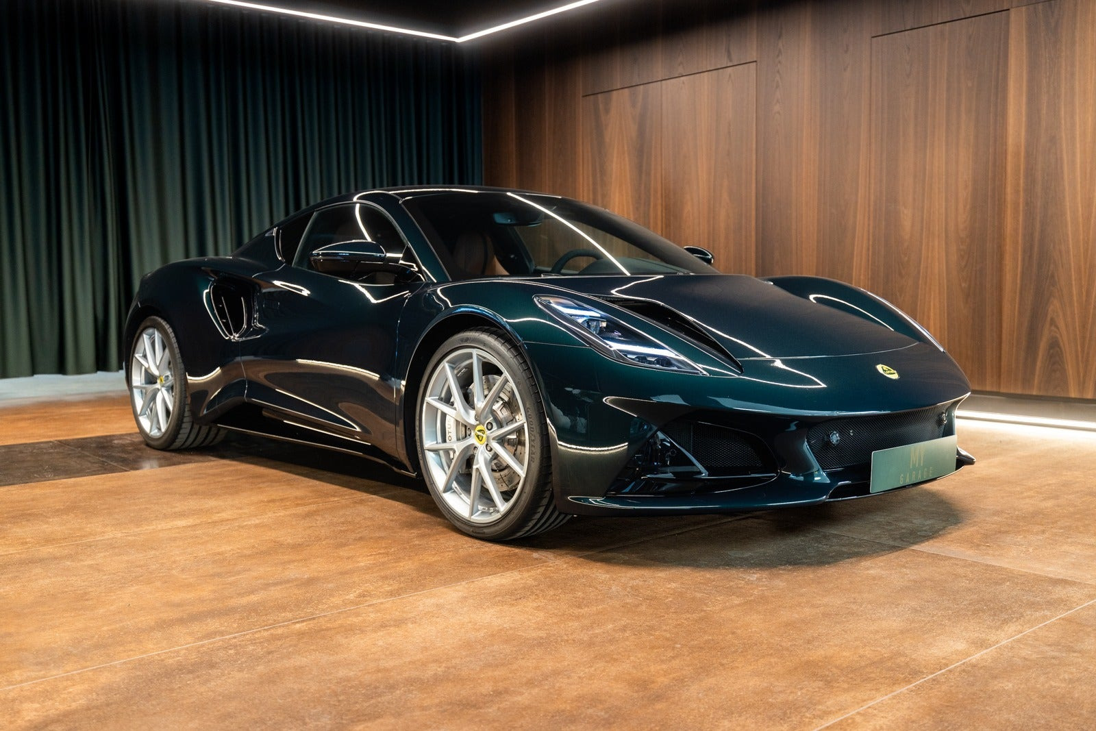 Grøn Lotus Emira fra 2023