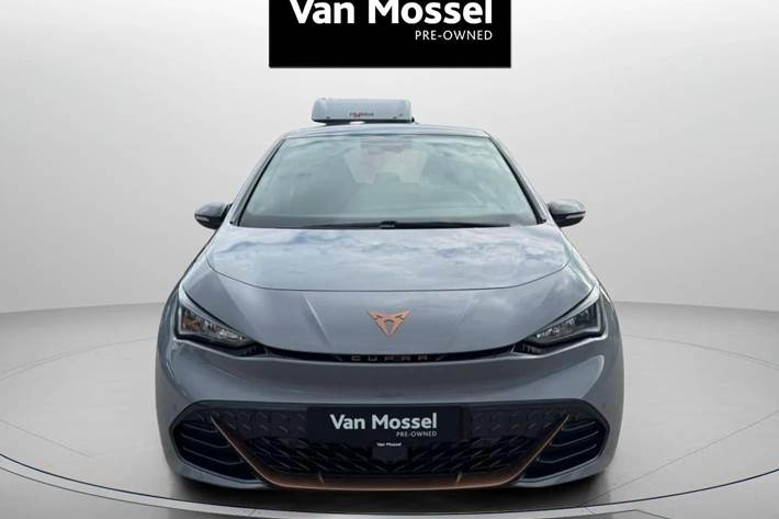 Grå Cupra Born fra 2023