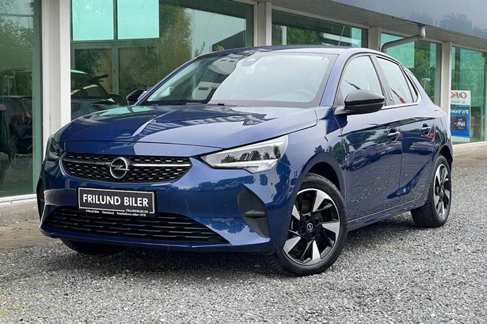 Blå Opel Corsa-e fra 2022
