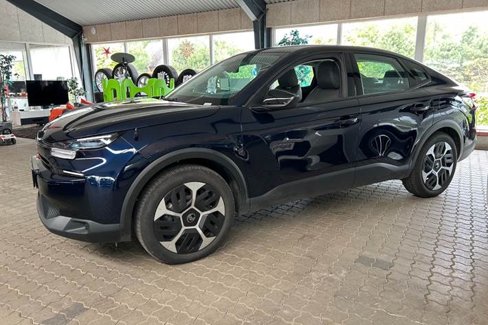Blå Citroën ë-C4 X fra 2025