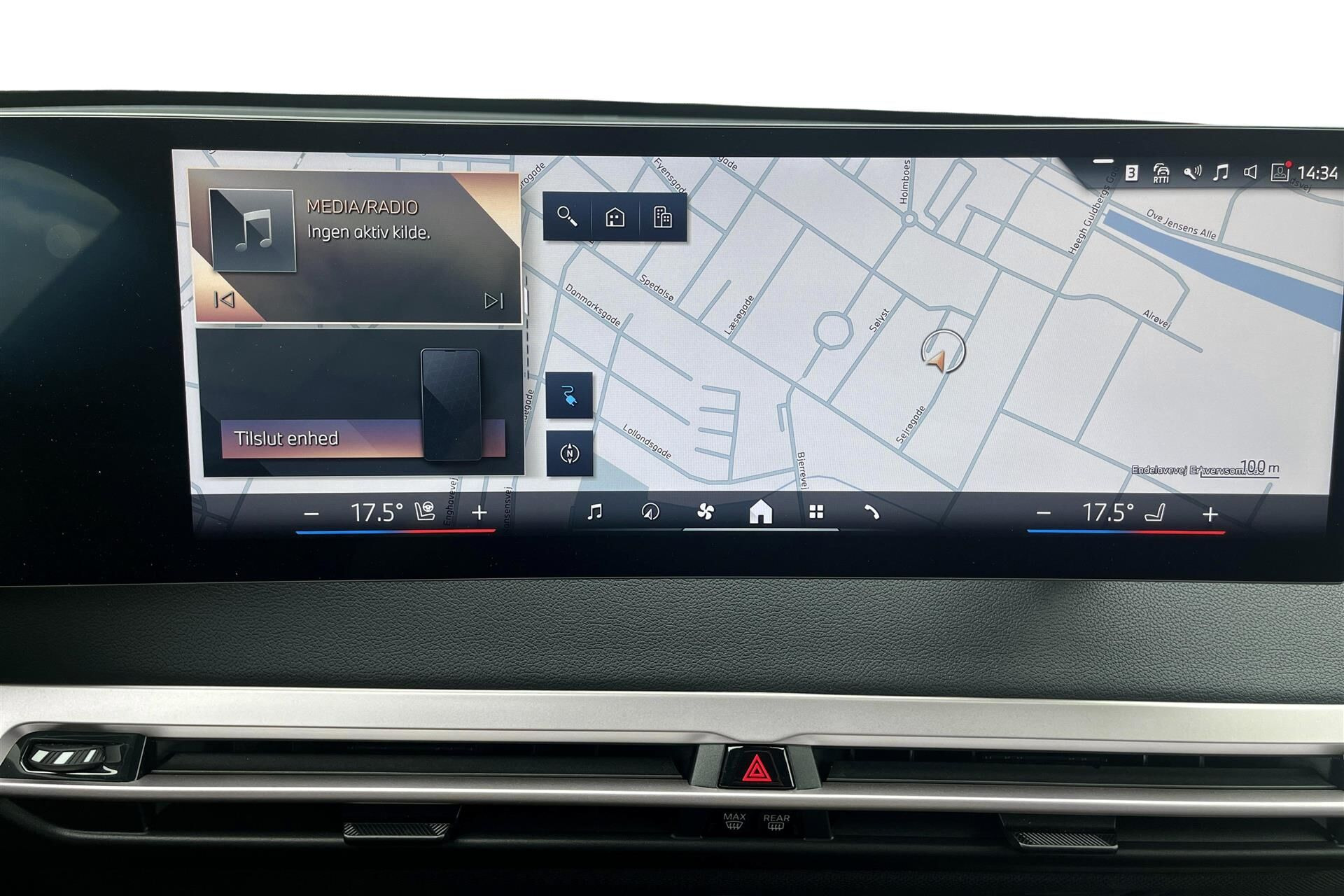 BMW iX xDrive50, 524hp, 2025