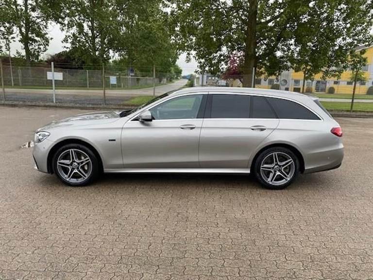 Mercedes E300 de 2,0 T Plugin-hybrid AMG Line 9G-Tronic 306HK Stc Aut.