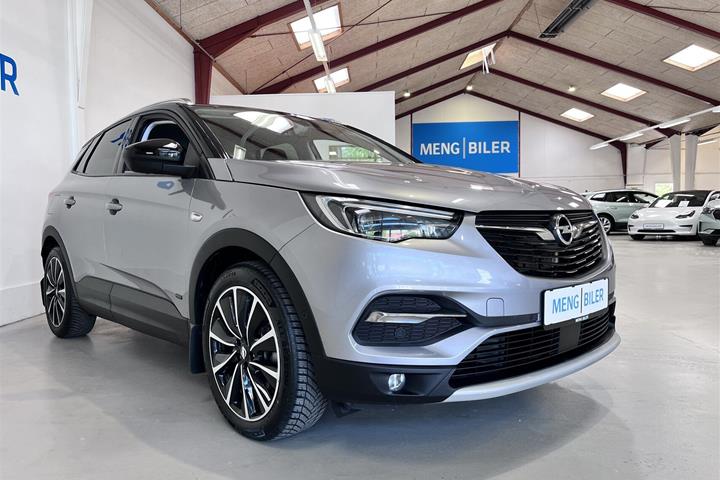 Grå Opel Grandland X fra 2021