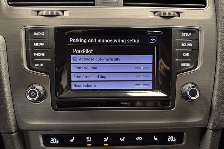 Sort VW Golf fra 2014