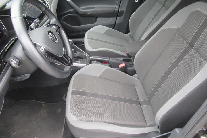 Sort VW Polo fra 2019