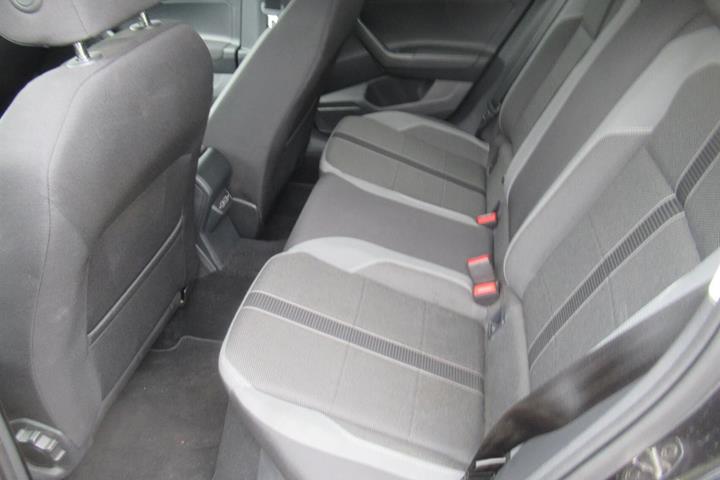 Sort VW Polo fra 2019