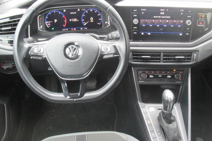 Sort VW Polo fra 2019