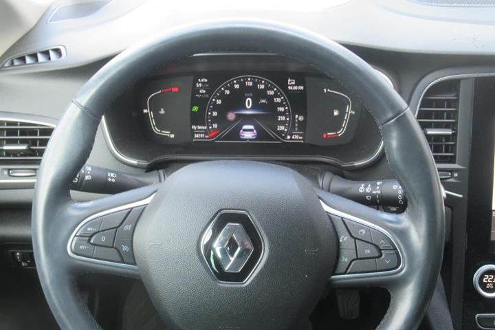 Sølv Renault Mégane fra 2023