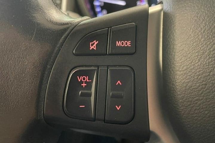 Blå Suzuki S-Cross fra 2020