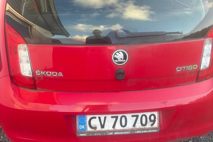 Rød Skoda Citigo fra 2015
