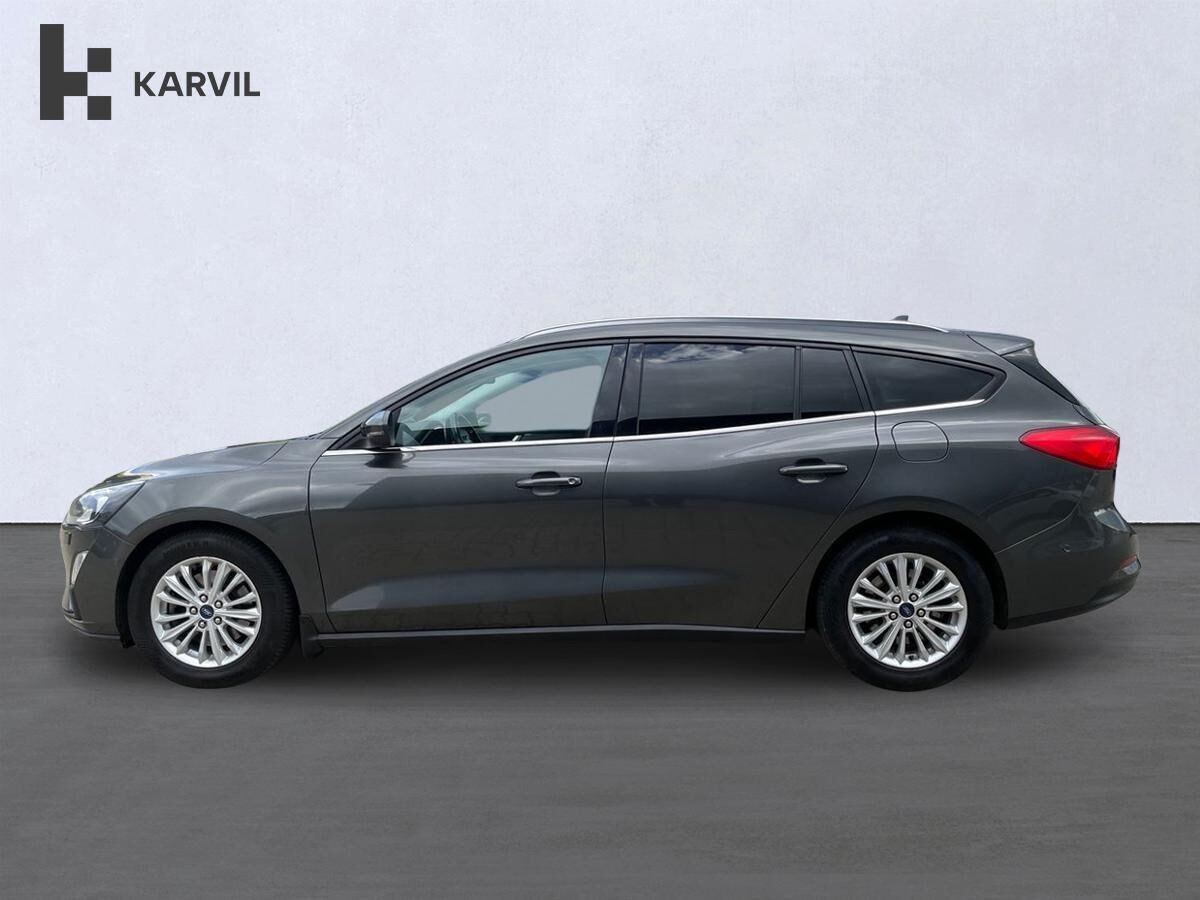 Grå Ford Focus fra 2020