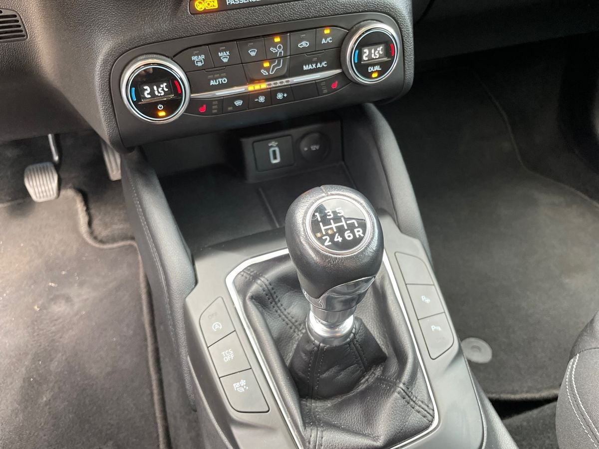 Grå Ford Focus fra 2020