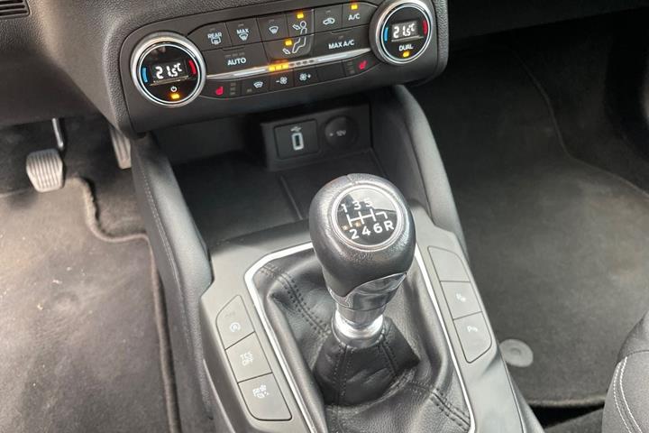 Grå Ford Focus fra 2020