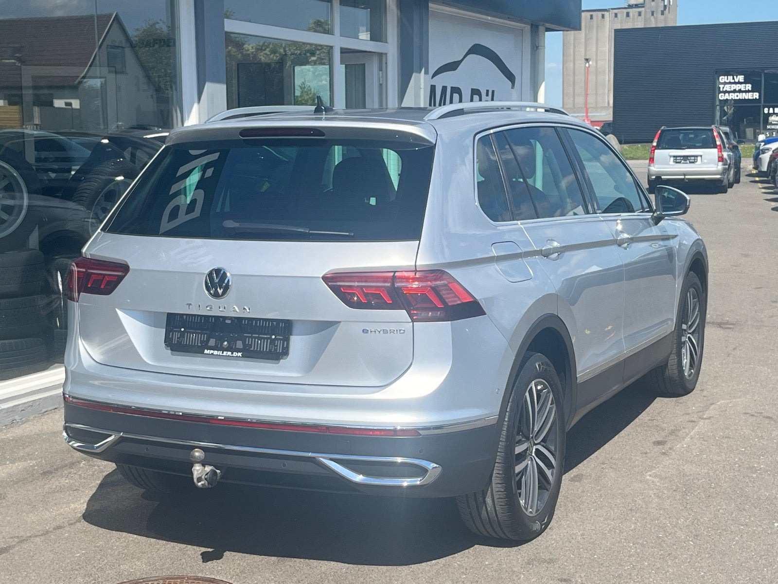 Sølv VW Tiguan fra 2021